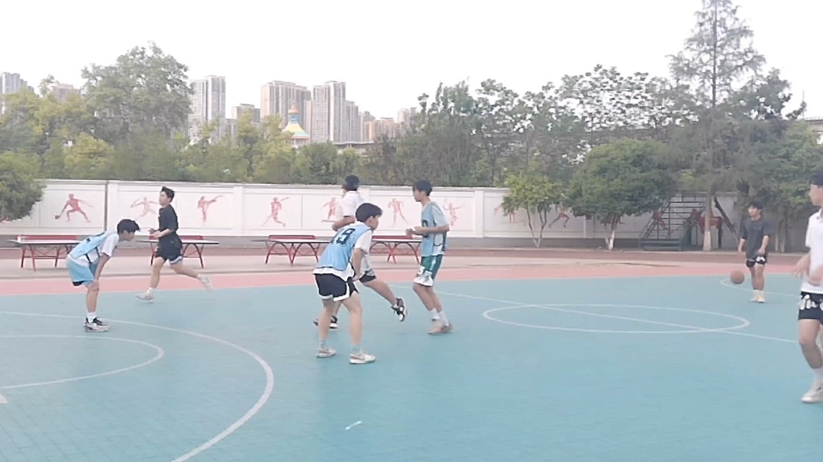 业余篮球运动员如何结合瑜伽提升技能_1